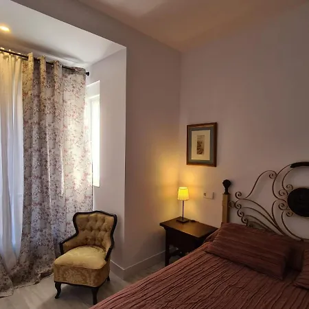 1930. Diecinueve Treinta Apartment